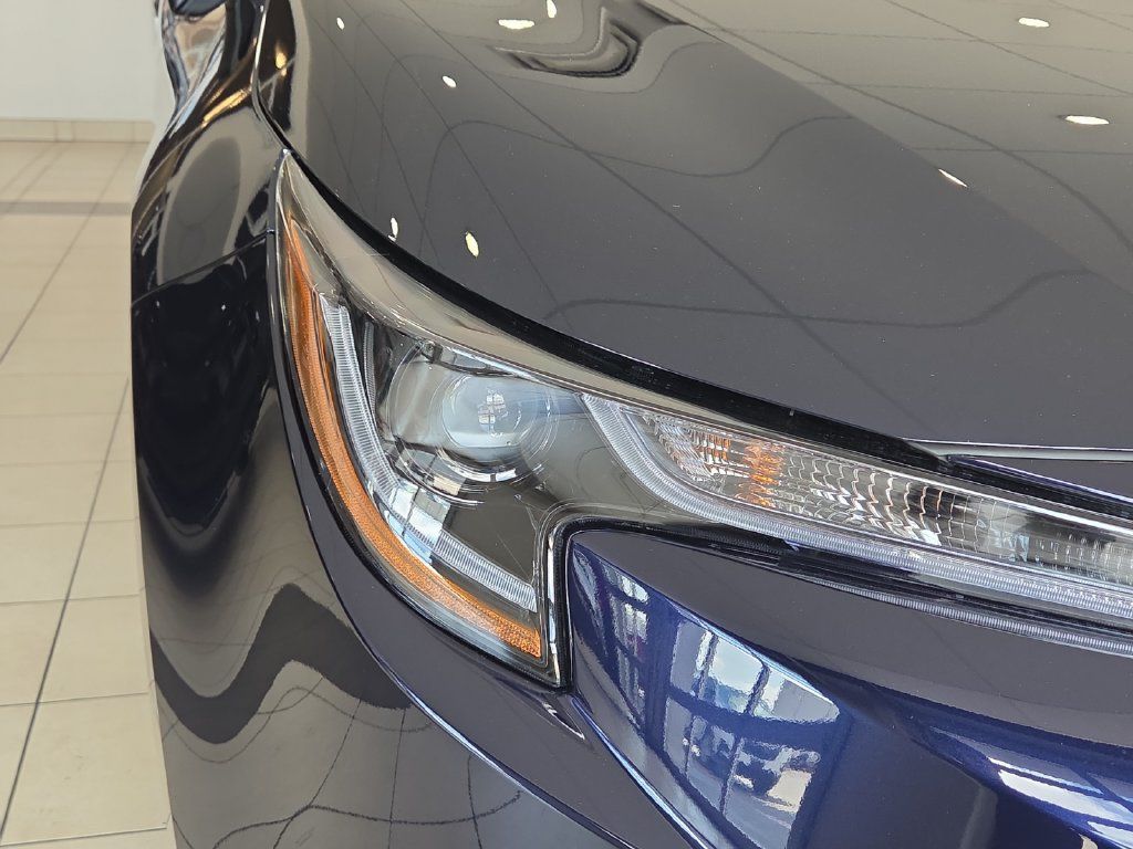New 2027 Toyota Corolla LE FWD image 8