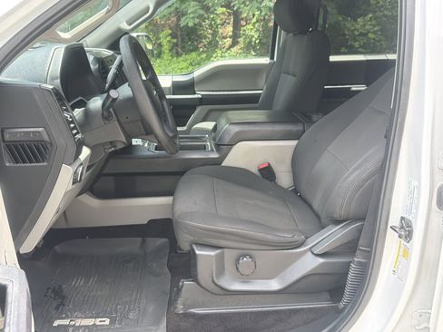 Used 2017 Ford F150 XL w/ Equipment Group 101A Mid RWD image 21