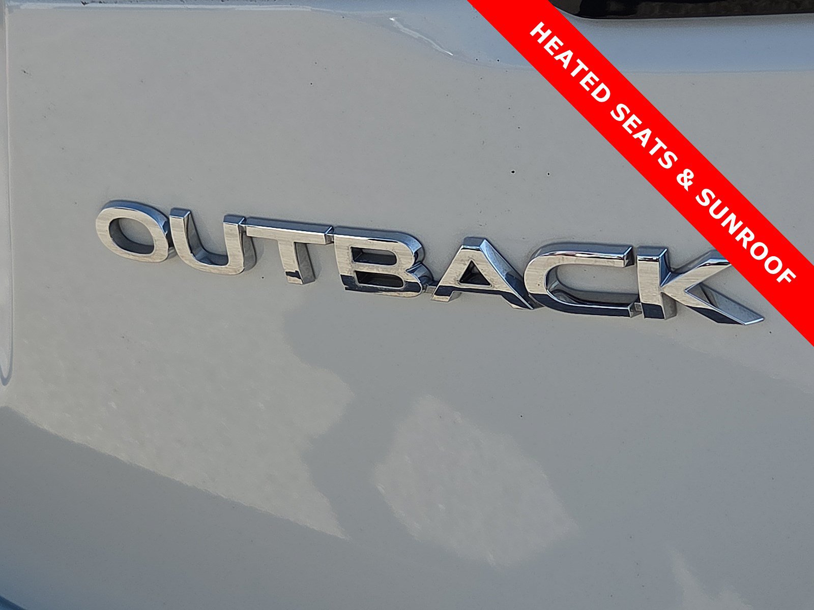 Used 2023 Subaru Outback Limited AWD/4WD image 8