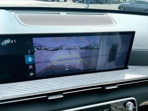 Used 2025 Genesis GV80 3.5T Prestige image 23