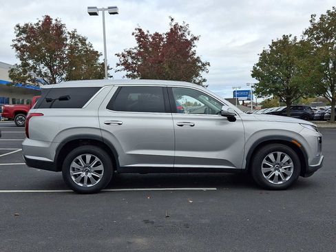 Used 2023 Hyundai Palisade SEL image 7