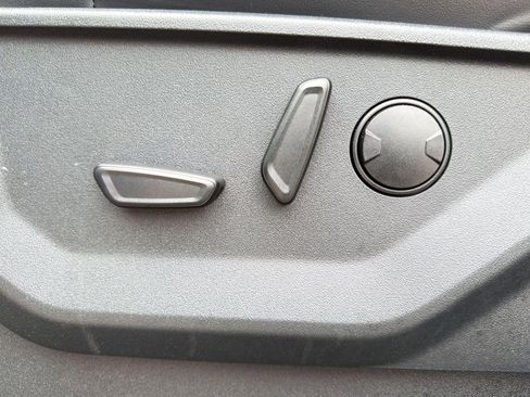 Certified 2025 Ford Expedition Max Platinum image 14