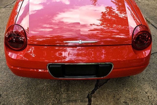 Used 2002 Ford Thunderbird RWD image 33
