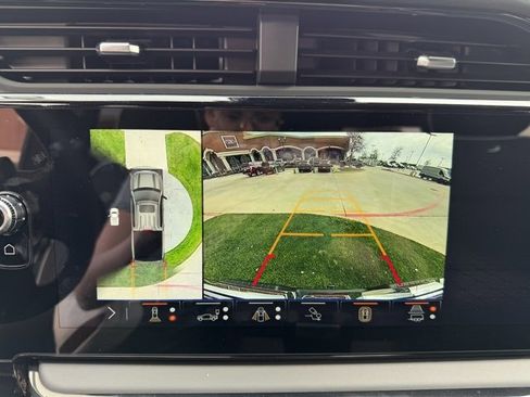 Used 2026 GMC Sierra 1500 AT4X image 17