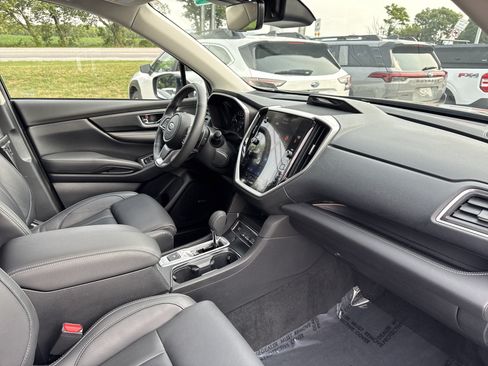 Used 2023 Subaru Ascent Limited w/ Technology Package AWD/4WD image 16