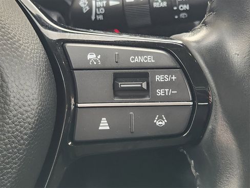 Used 2025 Honda HR-V EX-L image 28