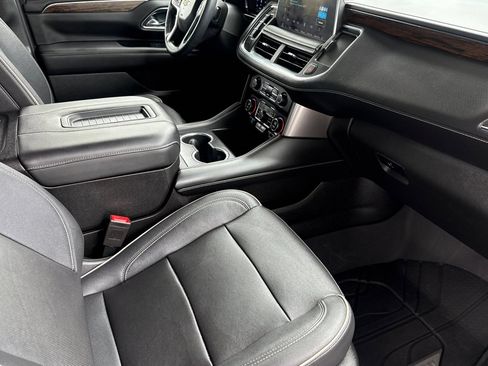 Used 2023 Chevrolet Tahoe Premier AWD/4WD image 26