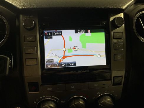 Used 2018 Toyota Tundra SR5 w/ SR5 Upgrade Package image 2