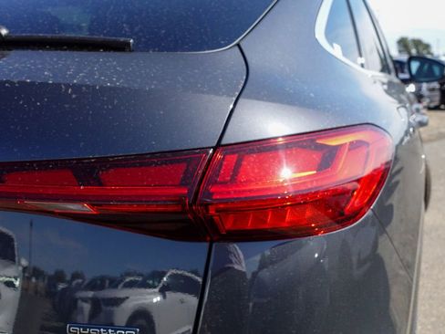 New 2025 Audi Q5 Prestige image 8