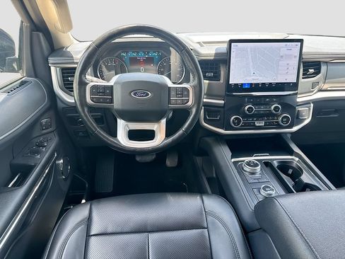 Used 2024 Ford Expedition XLT AWD/4WD image 23