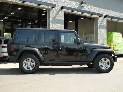 Used 2021 Jeep Wrangler Unlimited Sport image 8