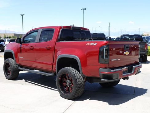 Used 2019 Chevrolet Colorado Z71 AWD/4WD image 4