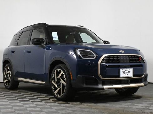 Used 2026 MINI Cooper Countryman S w/ Comfort Package Max image 9