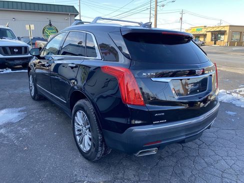Used 2017 Cadillac XT5 Luxury w/ Driver Awareness Package image 4