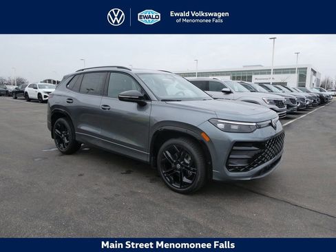 New 2026 Volkswagen Tiguan SE R-Line AWD/4WD image 1