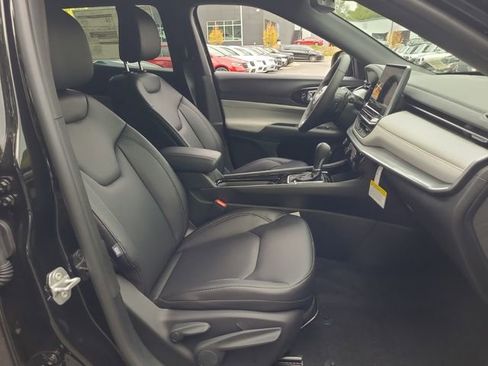 New 2026 Jeep Compass Limited image 26