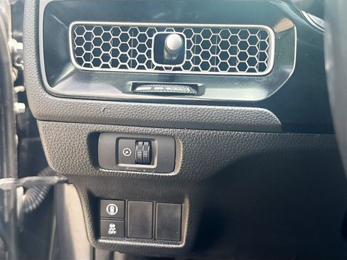 Used 2022 Honda Civic Sport image 10