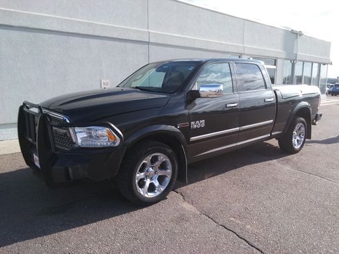 Used 2018 RAM 1500 Laramie w/ Convenience Group image 2