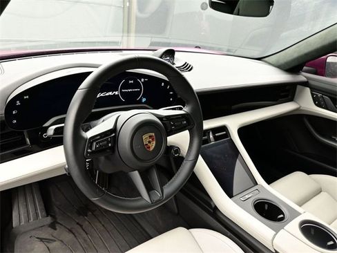 Certified 2024 Porsche Taycan GTS image 4