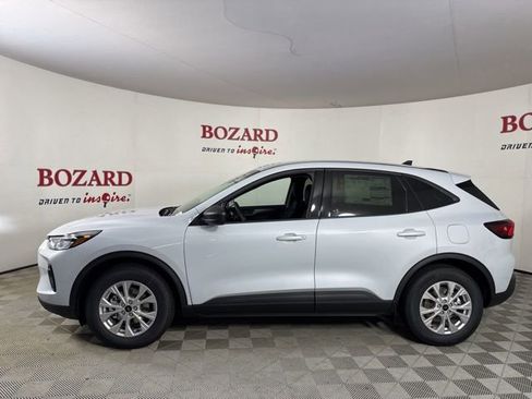 New 2026 Ford Escape Active image 4