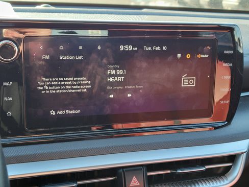 Used 2023 Kia K5 GT-Line image 24