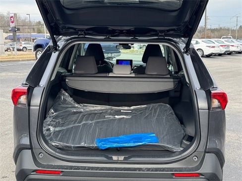 New 2025 Toyota RAV4 XLE w/ Convenience Package image 12