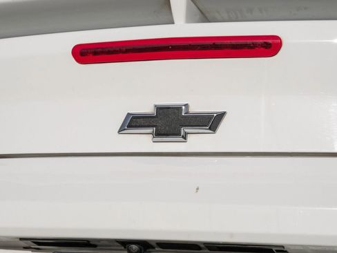 Used 2018 Chevrolet Camaro ZL1 image 47
