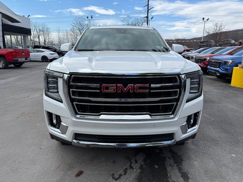 Used 2023 GMC Yukon XL SLT w/ Max Trailering Package image 8
