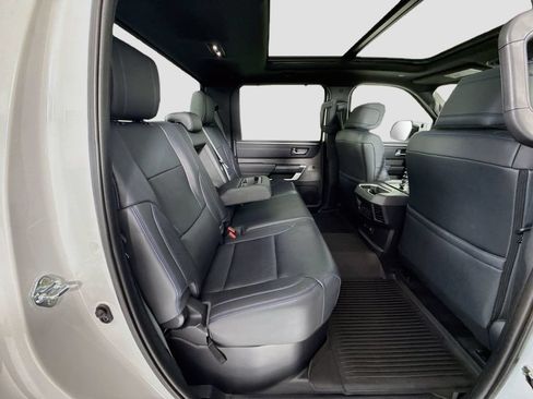 Used 2025 Toyota Tundra Platinum AWD/4WD image 22