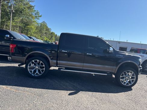 Used 2020 Ford F150 Lariat AWD/4WD image 7