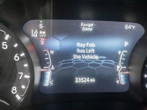 Used 2022 Jeep Compass Latitude w/ Convenience Group image 19