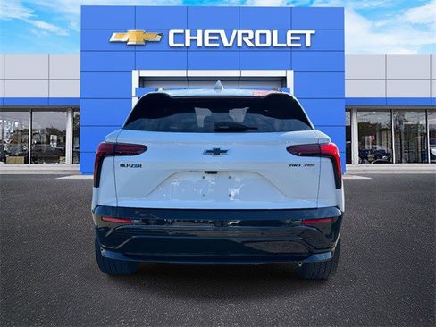 Certified 2024 Chevrolet Blazer EV RS image 5