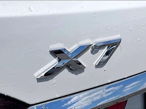 Used 2020 BMW X7 xDrive40i w/ Cold Weather Package AWD/4WD image 9