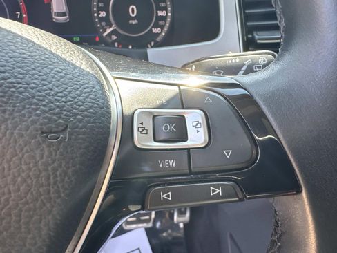 Used 2019 Volkswagen Atlas SEL R-Line AWD/4WD image 29