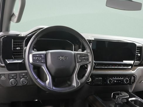 Used 2024 Chevrolet Silverado 1500 RST w/ True North Edition Plus AWD/4WD image 5