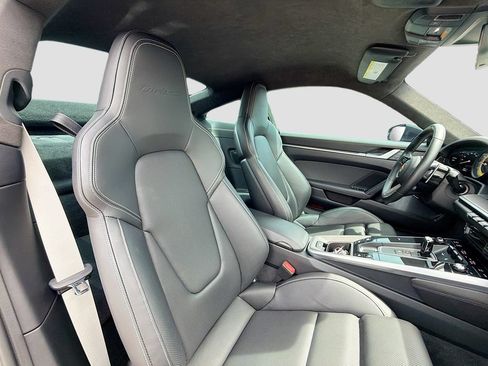 Certified 2022 Porsche 911 Turbo S AWD/4WD image 27