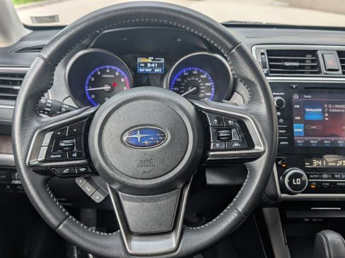 Used 2019 Subaru Outback 2.5i Limited AWD/4WD image 10