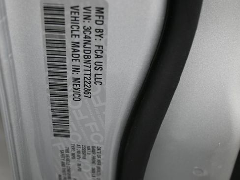 New 2026 Jeep Compass Latitude image 20