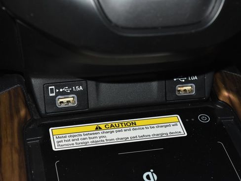 Used 2020 Honda CR-V Touring image 16