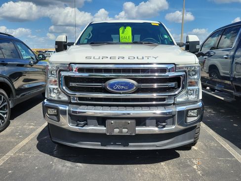 Used 2020 Ford F250 Lariat w/ Lariat Value Package image 2