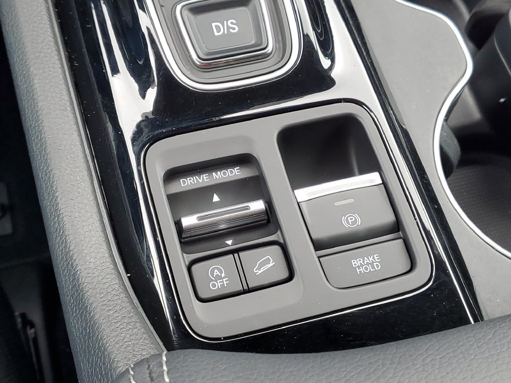Certified 2025 Honda Pilot Elite image 33