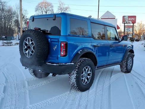 Used 2025 Ford Bronco Badlands image 5