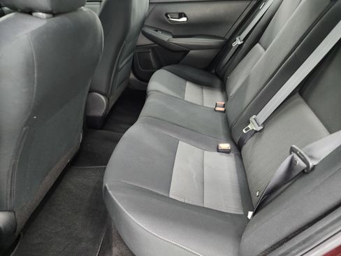 Used 2023 Nissan Sentra SV image 32