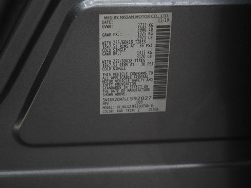 Used 2020 Nissan Pathfinder SL image 26