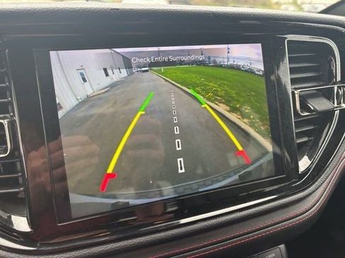 Used 2023 Dodge Durango GT image 22