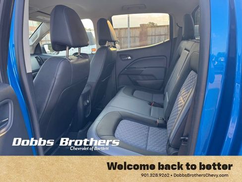 Used 2021 Chevrolet Colorado Z71 AWD/4WD image 16