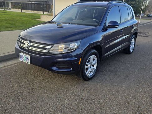 Used 2016 Volkswagen Tiguan S image 1