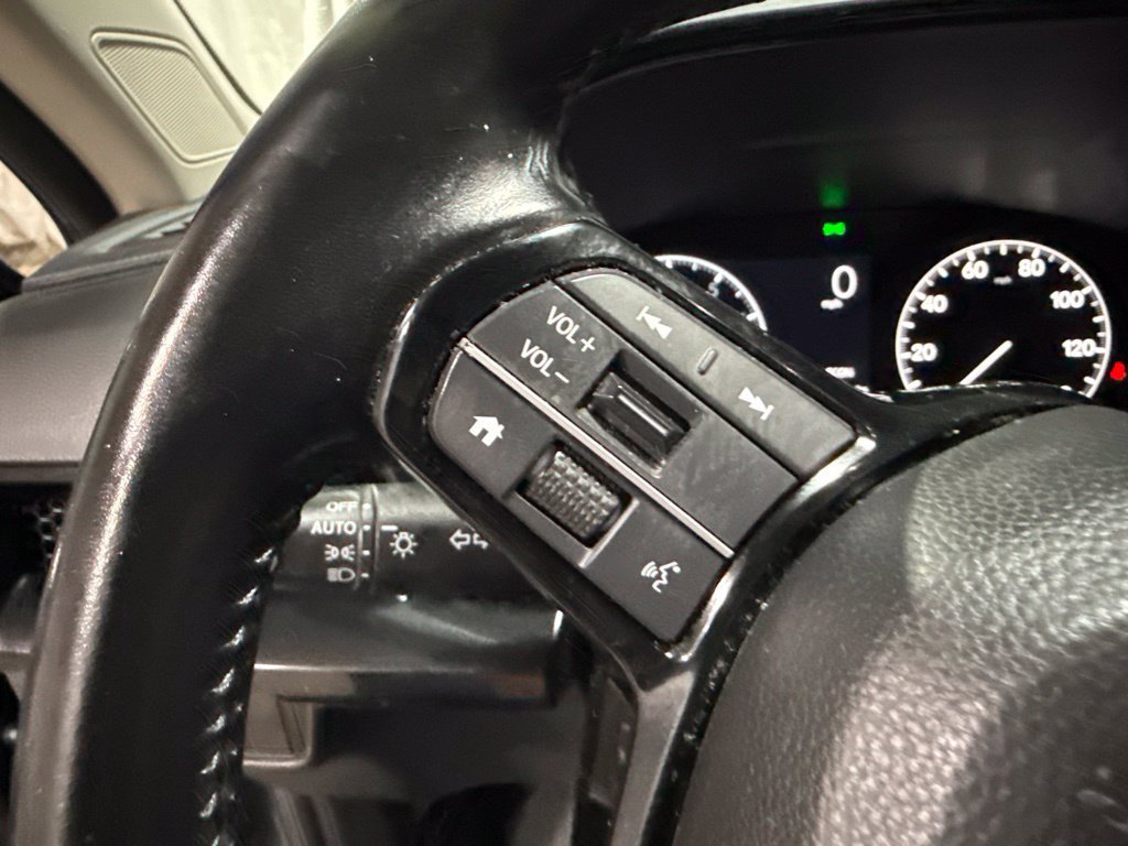 Used 2025 Honda CR-V EX-L image 23