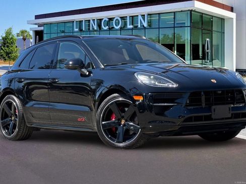 Used 2020 Porsche Macan GTS image 2