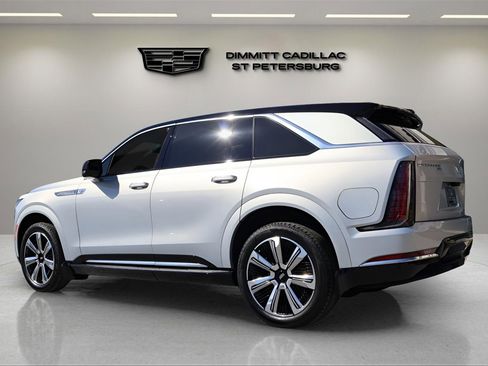 New 2025 Cadillac Escalade IQ Luxury 2 image 4